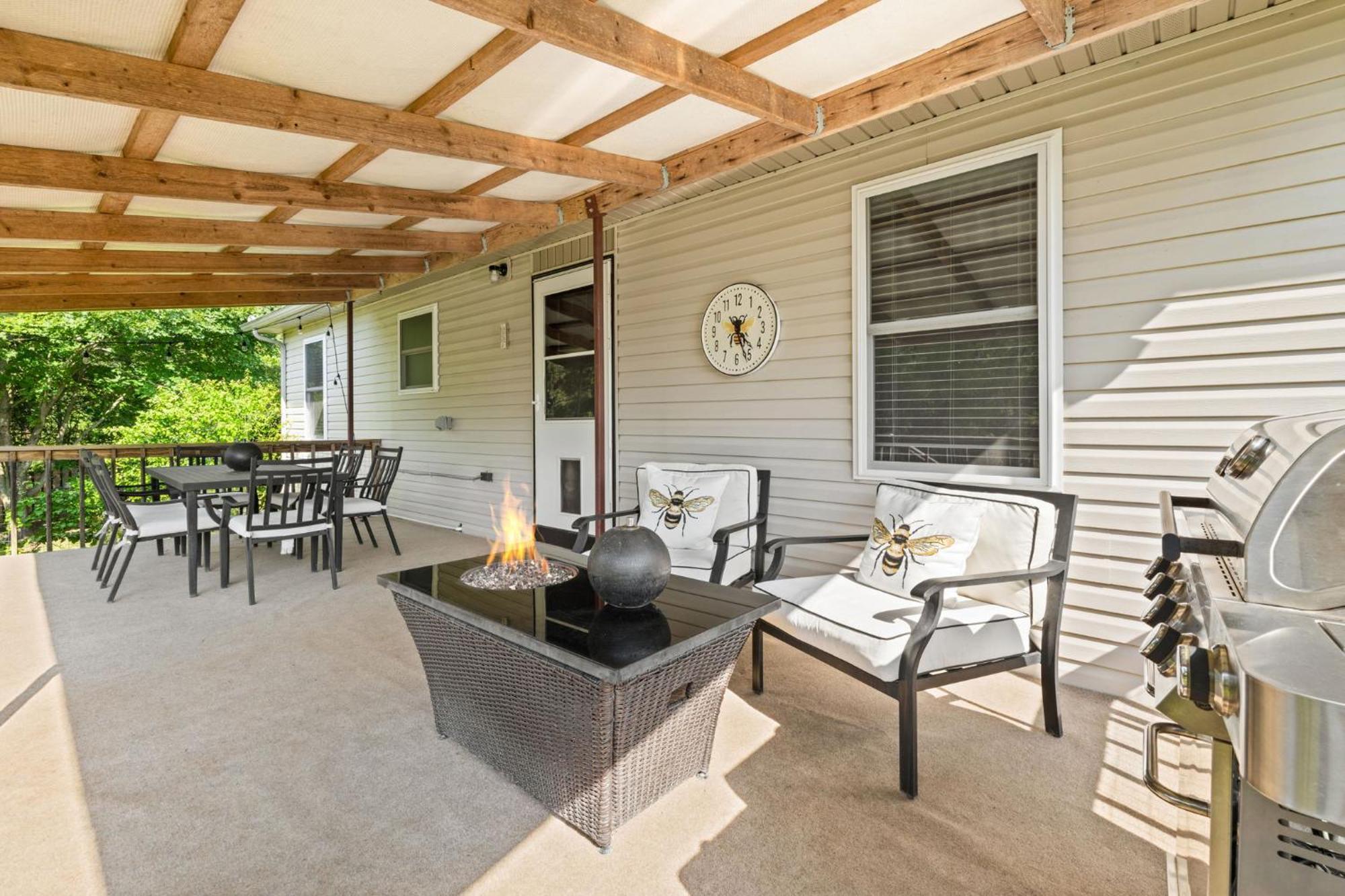 Chase House At Low-Key Croft - Hot-Tub - Firepit West Fork Eksteriør billede